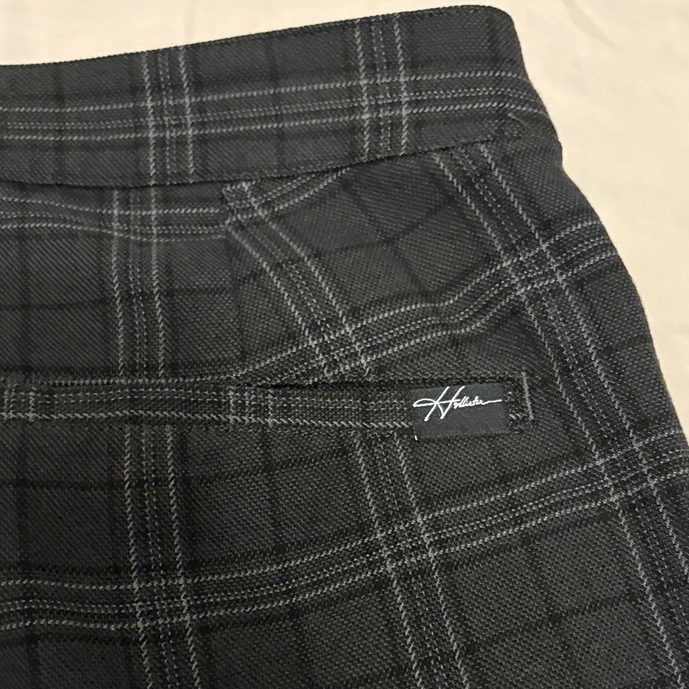 Hollister Black Plaid Slacks - Picture 5 of 8